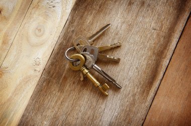 Vintage altın anahtarları