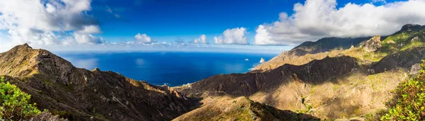 Schöne Aussicht auf die Anaga-Berge — Stockfoto