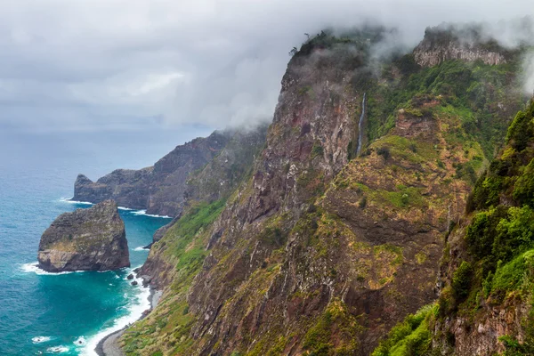 Kustlandskap i Madeira — Stockfoto