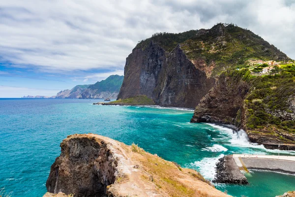 Paesaggio costiero a Madeira — Foto Stock