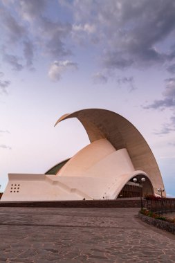  Auditorio de Tenerife binası