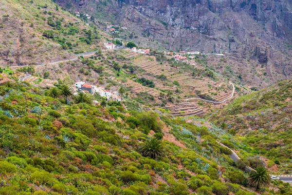 Valle de montaña paisaje — Foto de Stock