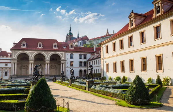 Giardino del palazzo Waldstein — Foto Stock