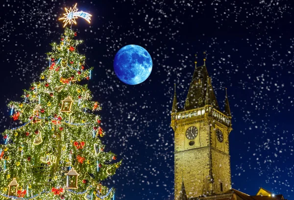 Christmas tree in prague at night — Stock Photo, Image