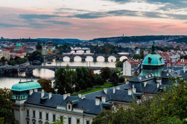 Charles Köprüsü eski şehir Prag 