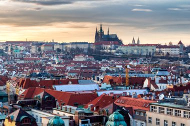 gün batımı Prag eski şehir panoraması