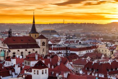 gün batımı Prag eski şehir panoraması