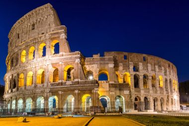 Sunrise, İtalya, Avrupa Roma'daki Colosseum görünümünü