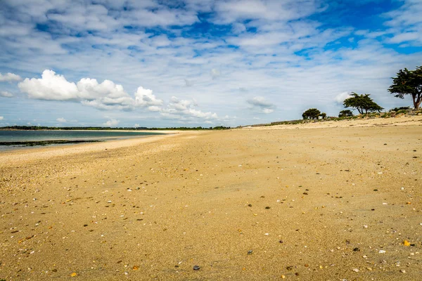 Stranden av Landrezac, Sarzeau, Morbihan, Bretagne (Bretagne), Fran — Stockfoto