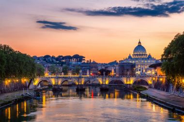 Vatikan Şehri. St Peter's Basilica. Panoramik Roma ve St