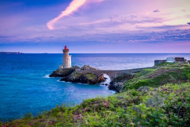 Deniz feneri Plouzane, Fort du Phare du Petit Minou görünümünü