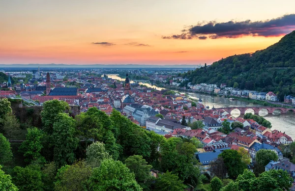 Visa vackra medeltida staden Heidelberg, Tyskland — Stockfoto