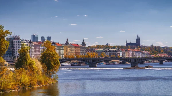 Prag, Czezh republiken. Vackra höst Flygfoto över gamla stan — Stockfoto