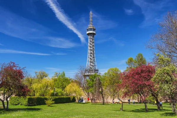 Torre panoramica di Petrin a Praga, Repubblica Ceca — Foto Stock