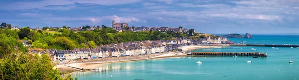 Panoramic view of Cancale, located on the coast of the Atlantic — Stock Photo, Image