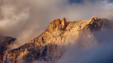 Dolomites, Ital Peaks'e Monte Antelao, Alp yatay