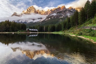 Dom Boite Valley Lake San Vito di Cadore (göl Mosigo)
