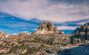 Güzel dağ panorama Tre Cime d tarafından Dolomites dağlarda