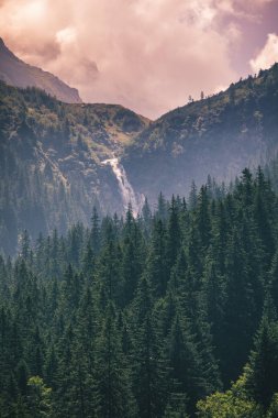 Fagaras dağlarında Balea şelalesi, Sibiu, Transilvanya, Romanca