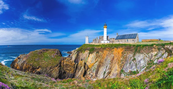 Lighthouse Pointe de Saint-Mathieu, Бретань, Франція — стокове фото