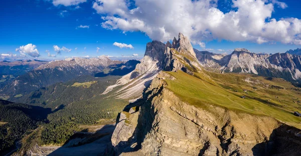 Panorama sulle cime Seceda. Trentino Alto Adige, Dolomiti, S — Foto Stock