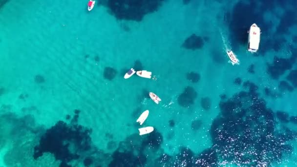 Yacht Lagoon Sunny Day Sailing Boat Yacht Sea Aerial Photography — Stock Video