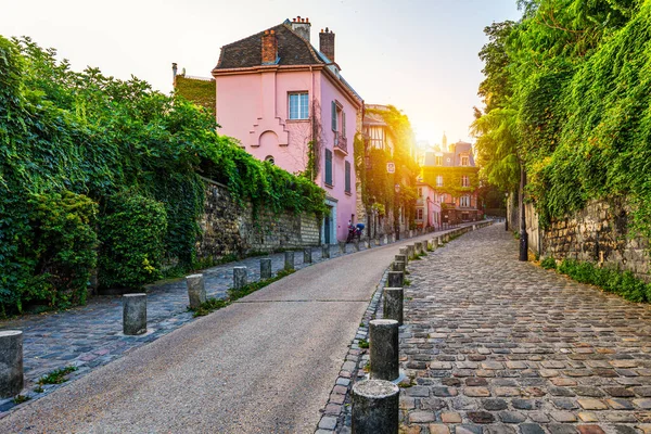 Distrito Montmartre Paris Casas Estrada Estreita Montmartre Distrito Paris Vista — Fotografia de Stock