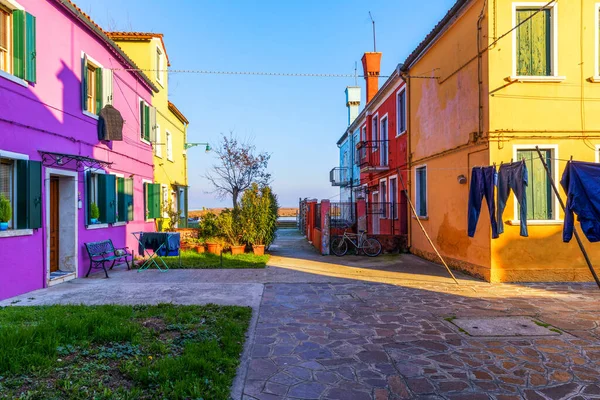 Ulica Kolorowymi Budynkami Wyspie Burano Wenecja Włochy Architektura Zabytki Burano — Zdjęcie stockowe
