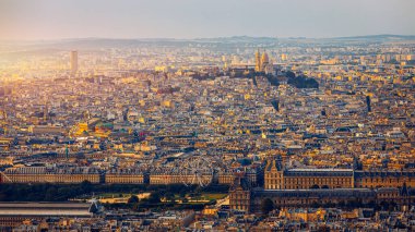 Paris'te Montmartre Bazilikası Sacre Coeur, Fransa. Kutsal Kalp Bazilikası (Sacre Coeur Bazilikası). Montmartre, Paris, Fransa. Paris. Bazilika Sacre-Coeur. Montmartre tepesinde. Paris.