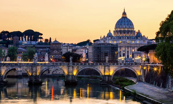 Vatikan Kota Basilika Santo Petrus Pandangan Panorama Roma Dan Basilika — Stok Foto