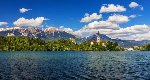Lago Bled Eslovenia Hermoso Lago Montaña Con Pequeña Iglesia Peregrinación — Foto de Stock