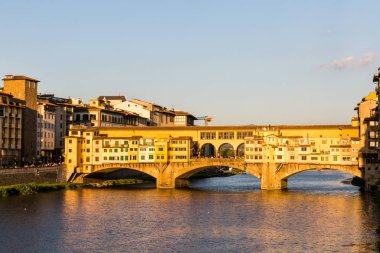 Floransa 'daki Ponte vecchio manzarası, İtalya