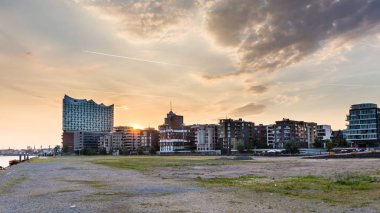 Hamburg liman bina Elbphilharmonie