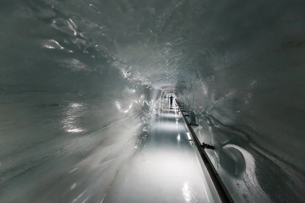 Veduta della stazione sciistica Jungfrau Wengen in Svizzera — Foto Stock