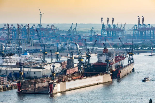 Uitzicht op het oude deel van de stad van Hamburg, Duitsland — Stockfoto