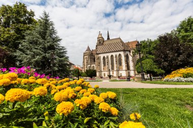 Kosice, Slovakya eski şehir kısmında tarihi binaların görünümü