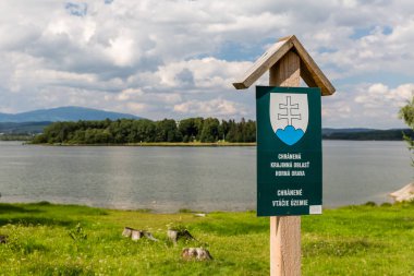 Bariyer Gölü Oravska Priehrada Kuzey Slovakya 