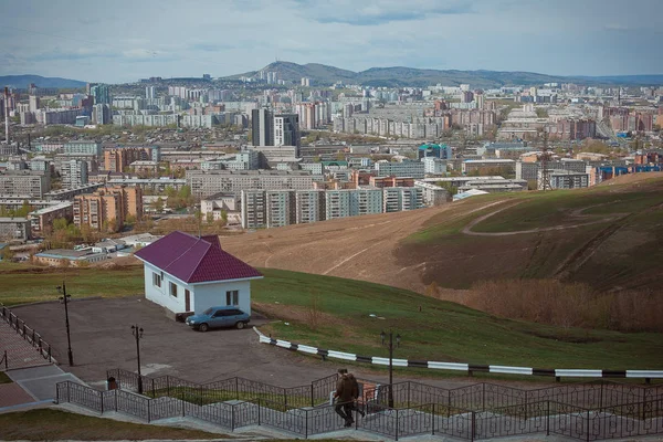 Vista desde la altura de Krasnoyarsk — Foto de Stock