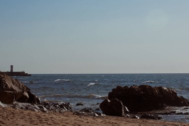 Portekiz 'de Atlantik Okyanusu kıyısında