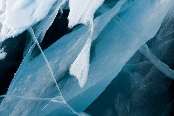 Lago Baikal Hielo Bajo Nieve Pueblo Listvyanka —  Fotos de Stock