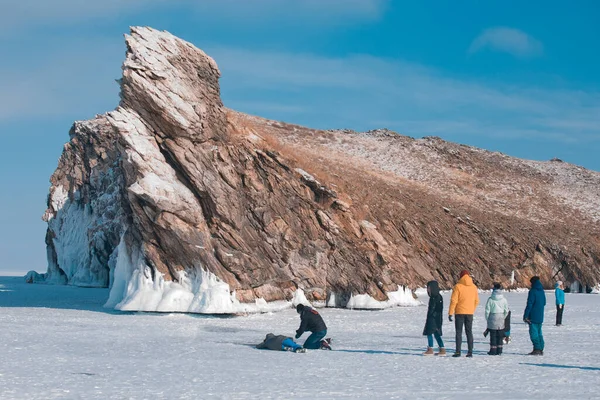 Lidé Čekají Frontě Fotky Ogoy Island — Stock fotografie