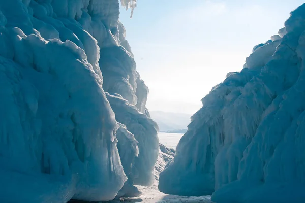 Ledové Výrůstky Ostrově — Stock fotografie