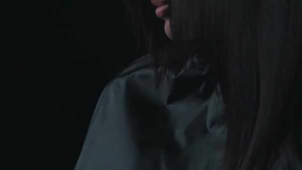 ペニョワールランジェリー クローズ アップの女の子 — ストック動画