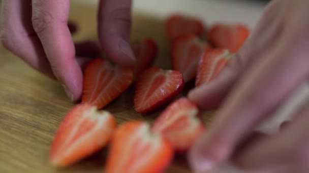 Aardbeien close-up — Stockvideo