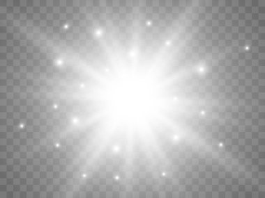 Şeffaf bir arkaplanda güneş ışığı