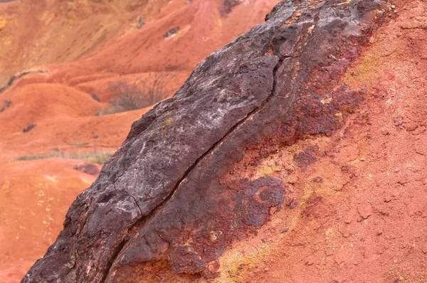 Mine de bauxite bauxite brute à la surface — Photo