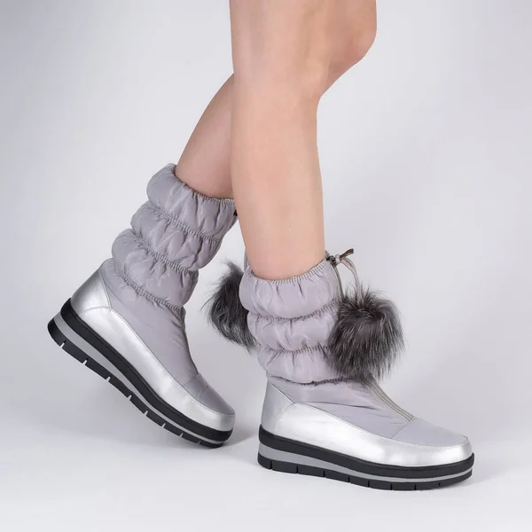 Fashionable Soft High Ankle Boots Warm Winter Flat Low Sports — 图库照片