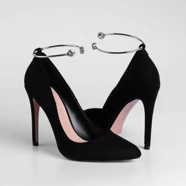 Women Black Suede High Heeled Shoes Decorative Element Ankle Bracelets — 图库照片