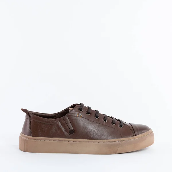 Baskets Cuir Classic Low Brown Pour Femmes Avec Dentelle — Photo