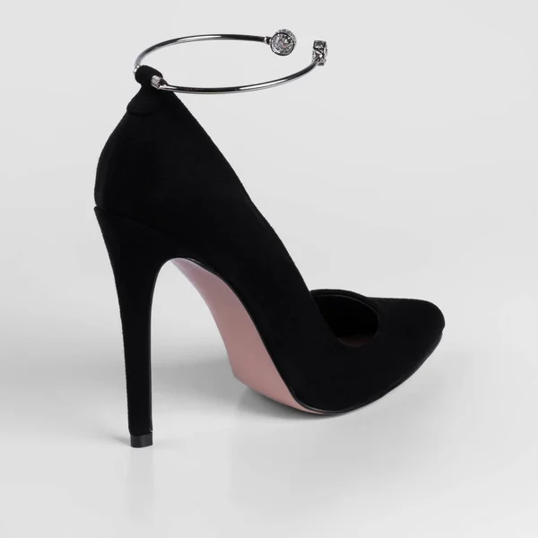 Women Black Suede High Heeled Shoe Decorative Element Ankle Bracelet — 图库照片